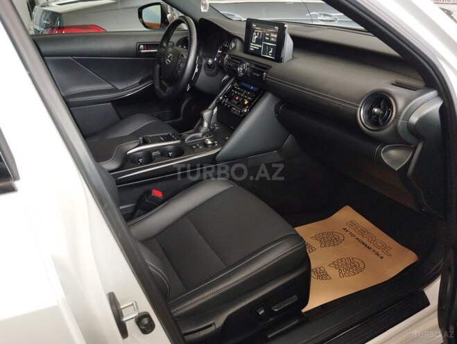 Lexus  2023, 46,000 km - 2.0 l - Bakı