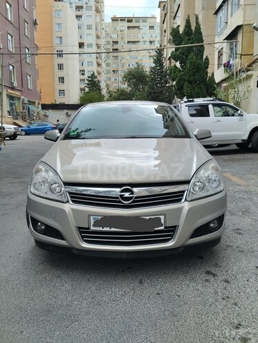 Opel Astra 2009, 280,000 km - 1.4 l - Bakı