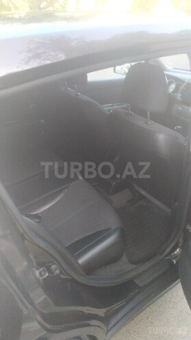 Nissan Tiida-10