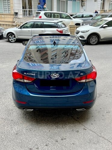 Hyundai Elantra 2015, 150,000 km - 1.8 l - Bakı