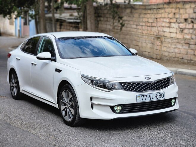 Kia K5-3