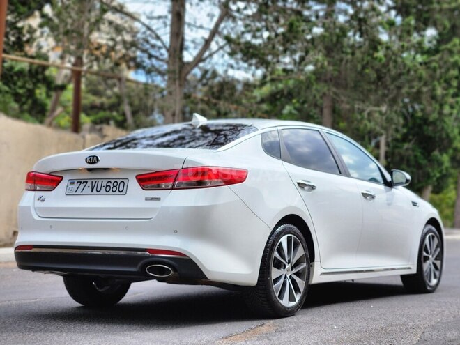 Kia K5-5
