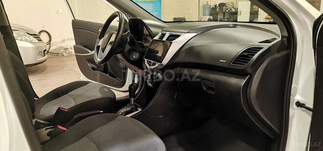 Hyundai Accent 2013, 156,000 km - 1.4 l - Sumqayıt