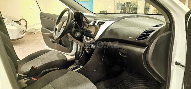 Hyundai Accent 2013, 156,000 km - 1.4 l - Sumqayıt