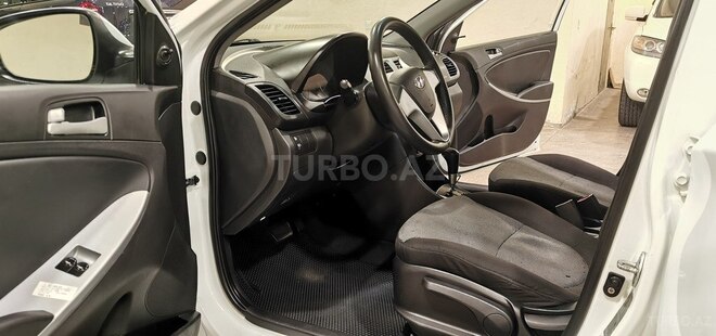 Hyundai Accent 2013, 156,000 km - 1.4 l - Sumqayıt