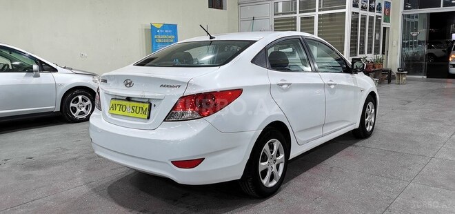Hyundai Accent 2013, 156,000 km - 1.4 l - Sumqayıt