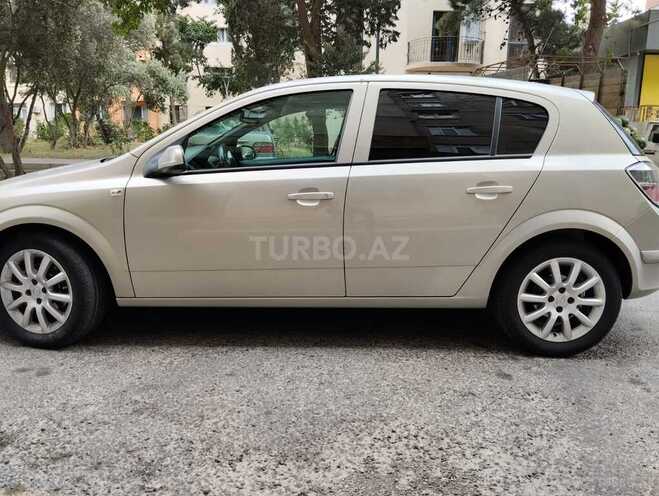 Opel Astra 2009, 280,400 km - 1.4 l - Bakı