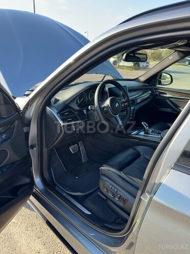 BMW X5-7