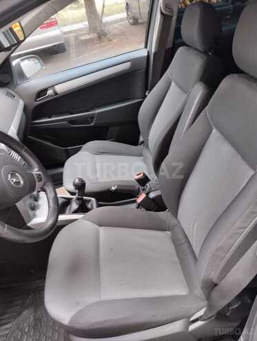 Opel Astra 2009, 280,400 km - 1.4 l - Bakı