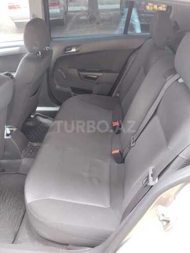 Opel Astra 2009, 280,400 km - 1.4 l - Bakı