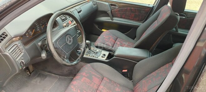 Mercedes E 240 1998, 319,800 km - 2.4 l - Bakı