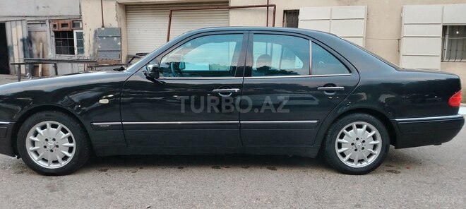 Mercedes E 240 1998, 319,800 km - 2.4 l - Bakı