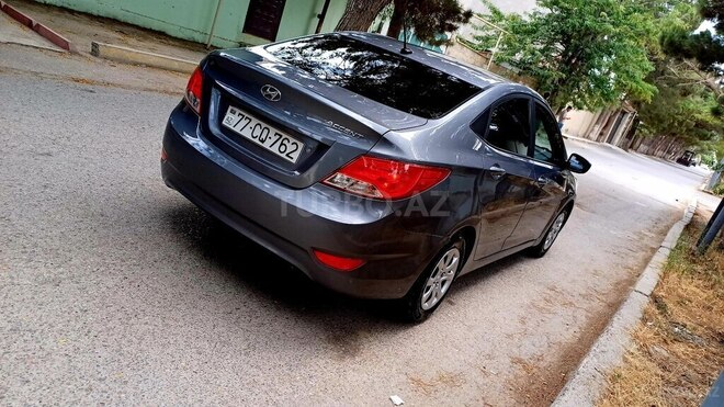 Hyundai Accent 2017, 101,735 km - 1.6 l - Bakı