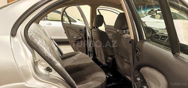 Nissan Sunny-16