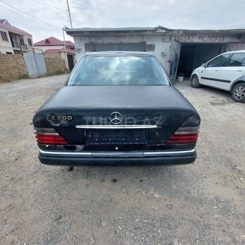 Mercedes E 200 1993, 250,000 km - 2.0 l - Bakı