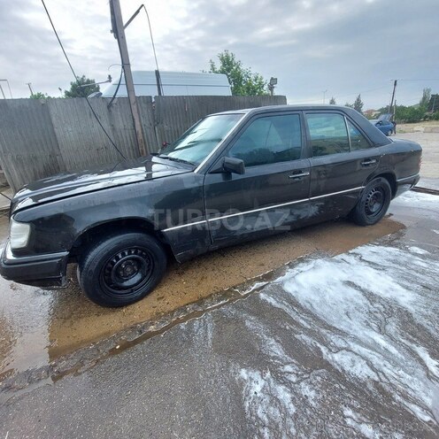 Mercedes E 200 1993, 250,000 km - 2.0 l - Bakı