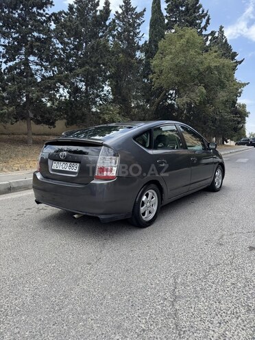 Toyota Prius-6