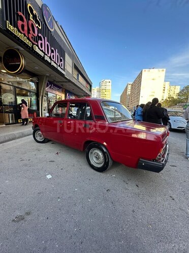 LADA (VAZ) 2107-10