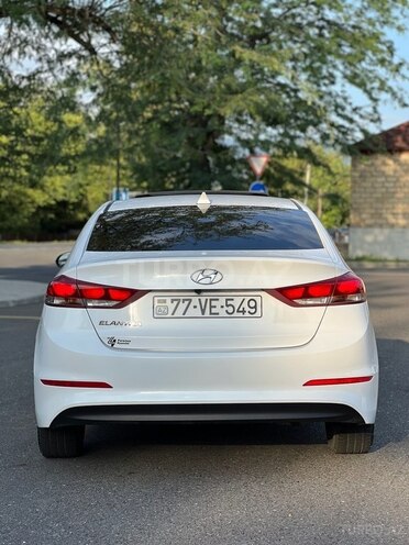 Hyundai Elantra 2018, 63,000 km - 1.8 л - Zaqatala