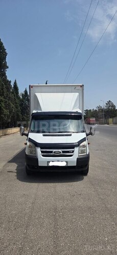 Ford Transit-3