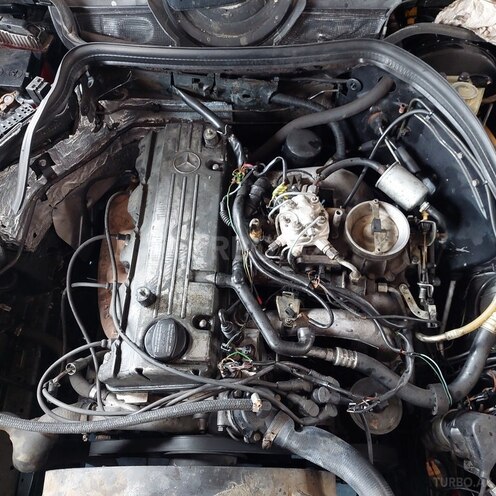 Mercedes E 200 1993, 250,000 km - 2.0 l - Bakı
