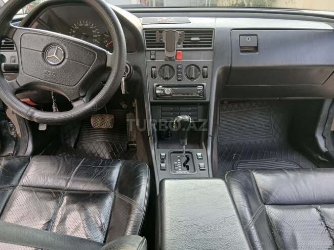 Mercedes C 180-5
