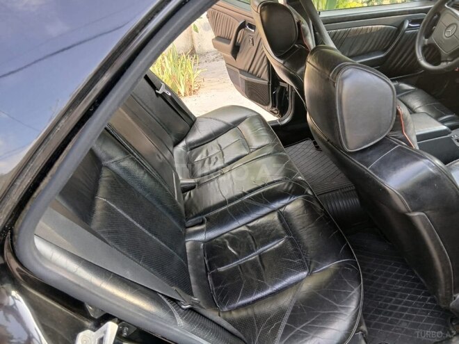 Mercedes C 180-7