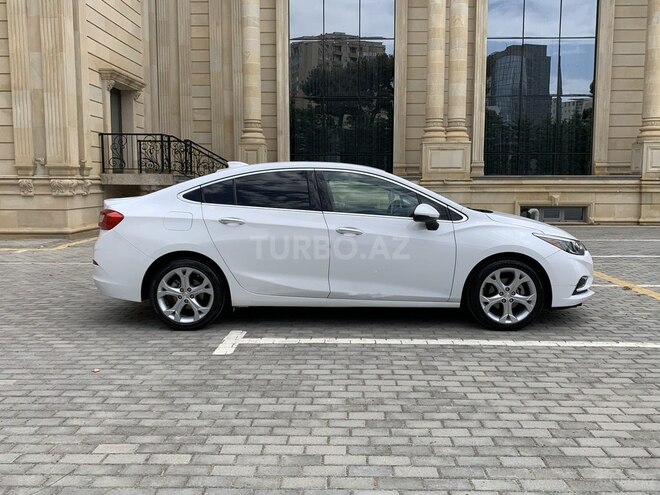Chevrolet Cruze-6
