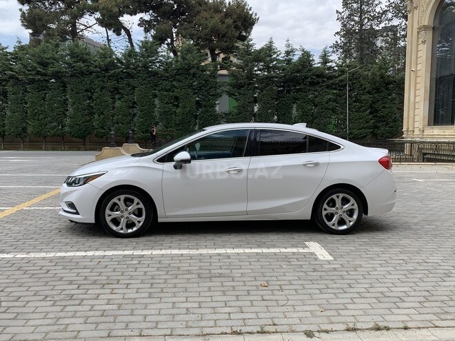 Chevrolet Cruze-5