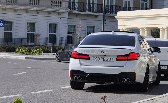 BMW 530-8