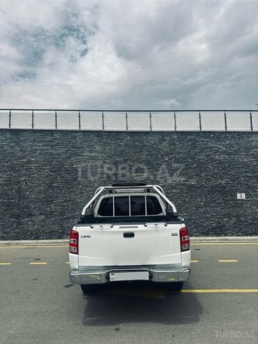 Mitsubishi L200 2016, 143,000 km - 2.5 л - Bakı
