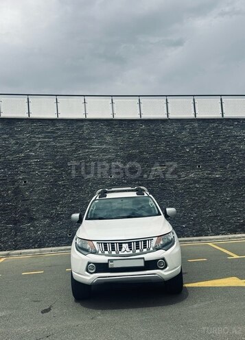 Mitsubishi L200 2016, 143,000 km - 2.5 л - Bakı