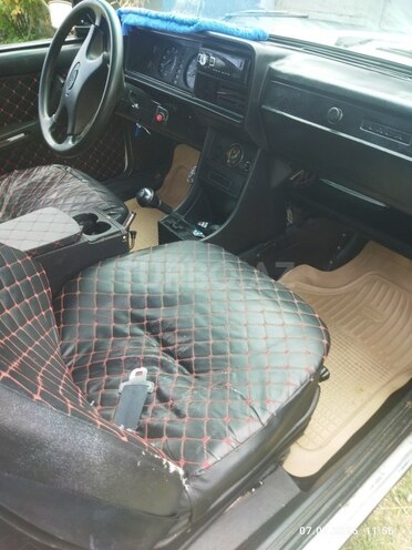 LADA (VAZ) 2107-6