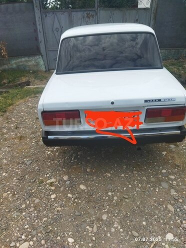 LADA (VAZ) 2107-4