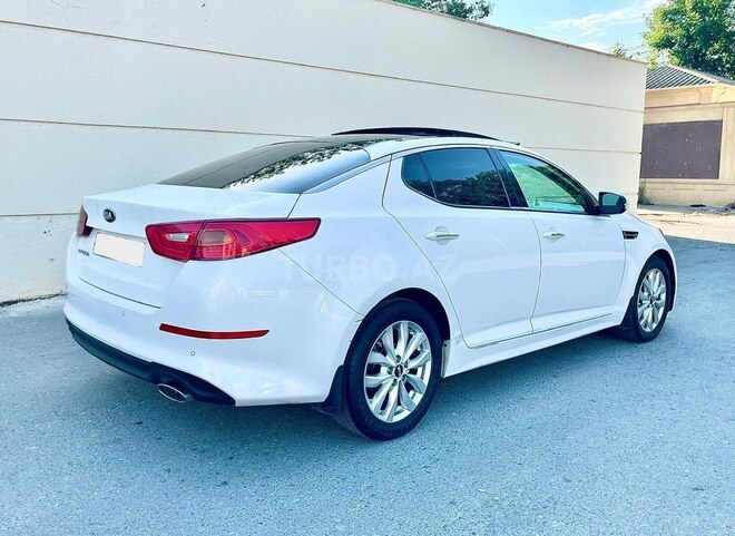 Kia Optima-3