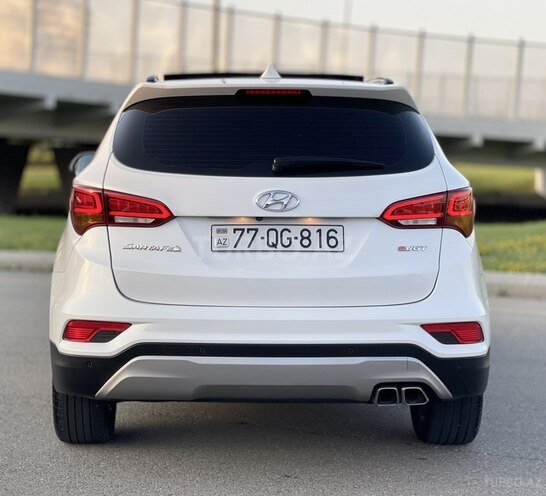 Hyundai Santa Fe-10