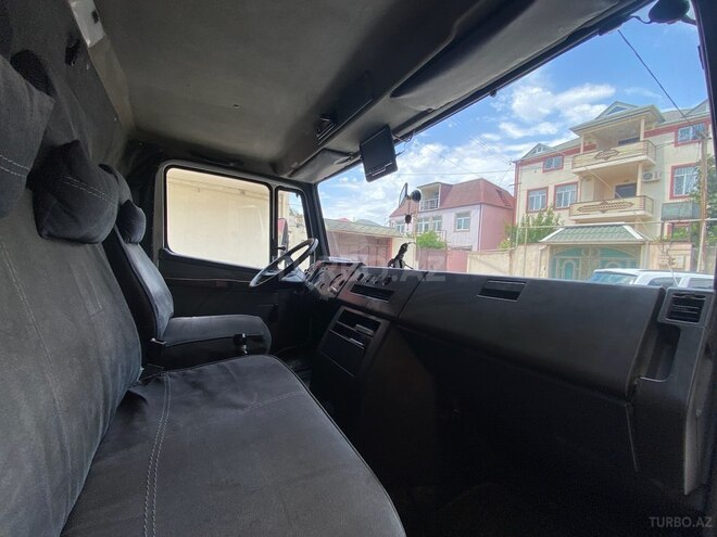 Mercedes 609 D 1994, 535,000 km - 4.0 l - Bakı