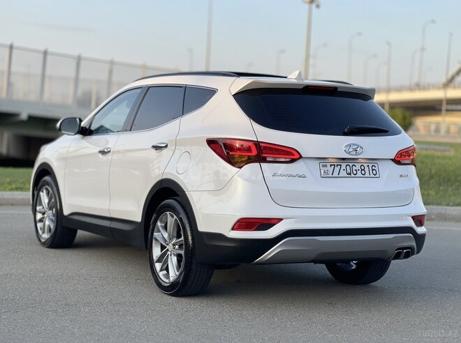 Hyundai Santa Fe-9