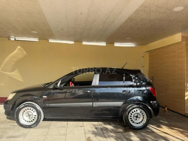 Kia Rio 2005, 250,000 km - 1.4 l - Salyan