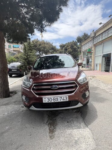 Ford Escape 2017, 240,000 km - 1.5 l - Bakı