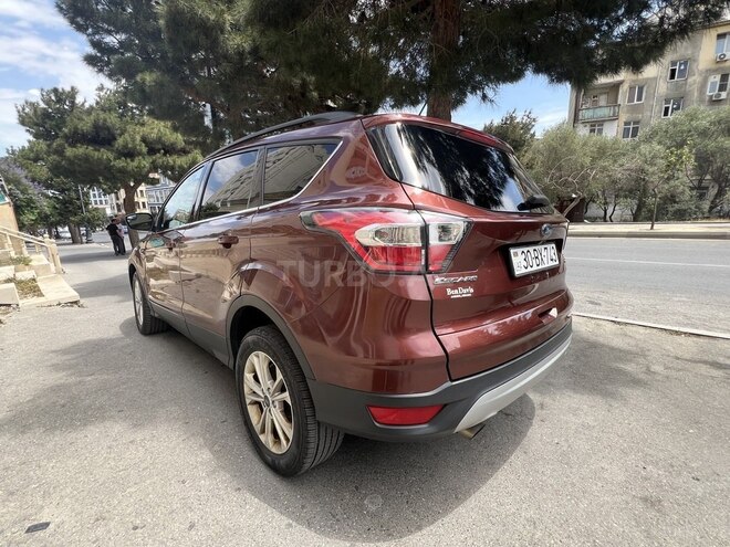 Ford Escape 2017, 240,000 km - 1.5 l - Bakı