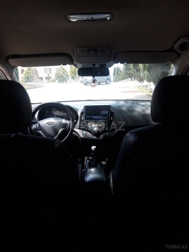 Hyundai i30-3