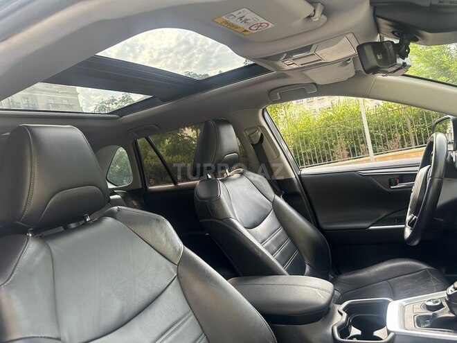 Toyota RAV4 2019, 92,000 km - 2.0 l - Bakı