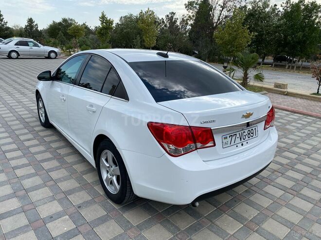 Chevrolet Cruze-7