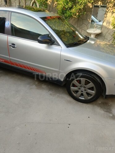 Volkswagen Passat 2004, 236,000 km - 1.8 l - Bakı