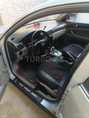 Volkswagen Passat 2004, 236,000 km - 1.8 l - Bakı