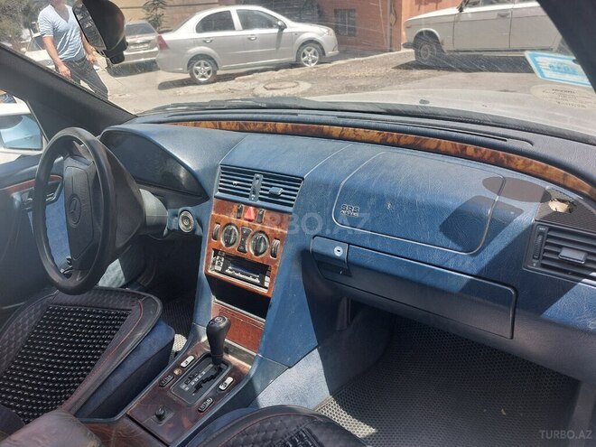 Mercedes C 180 1996, 420,000 km - 1.8 l - İsmayıllı