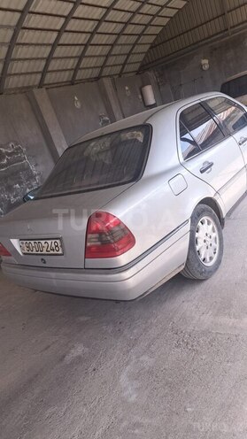 Mercedes C 180 1996, 420,000 km - 1.8 l - İsmayıllı