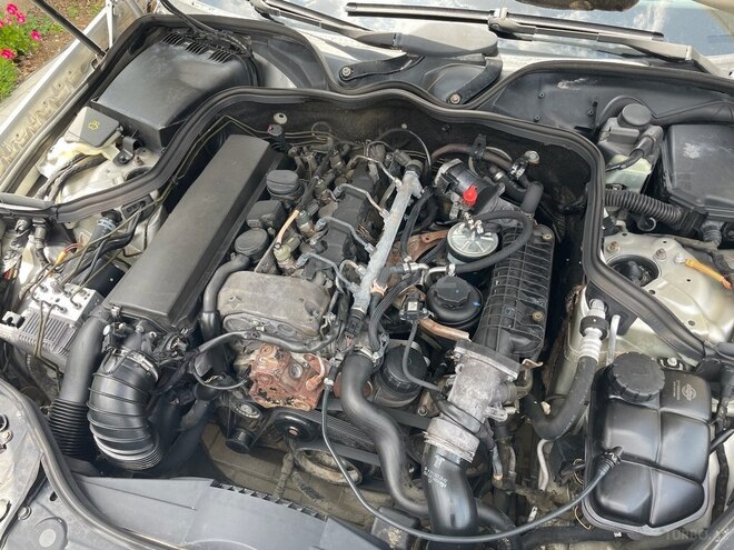 Mercedes E 220 d 2003, 540,000 km - 2.2 l - Bakı
