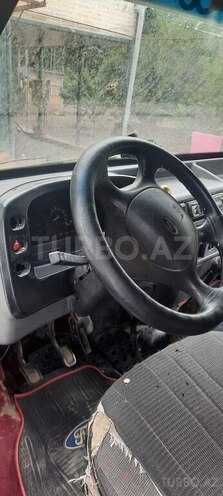 Ford Transit-6